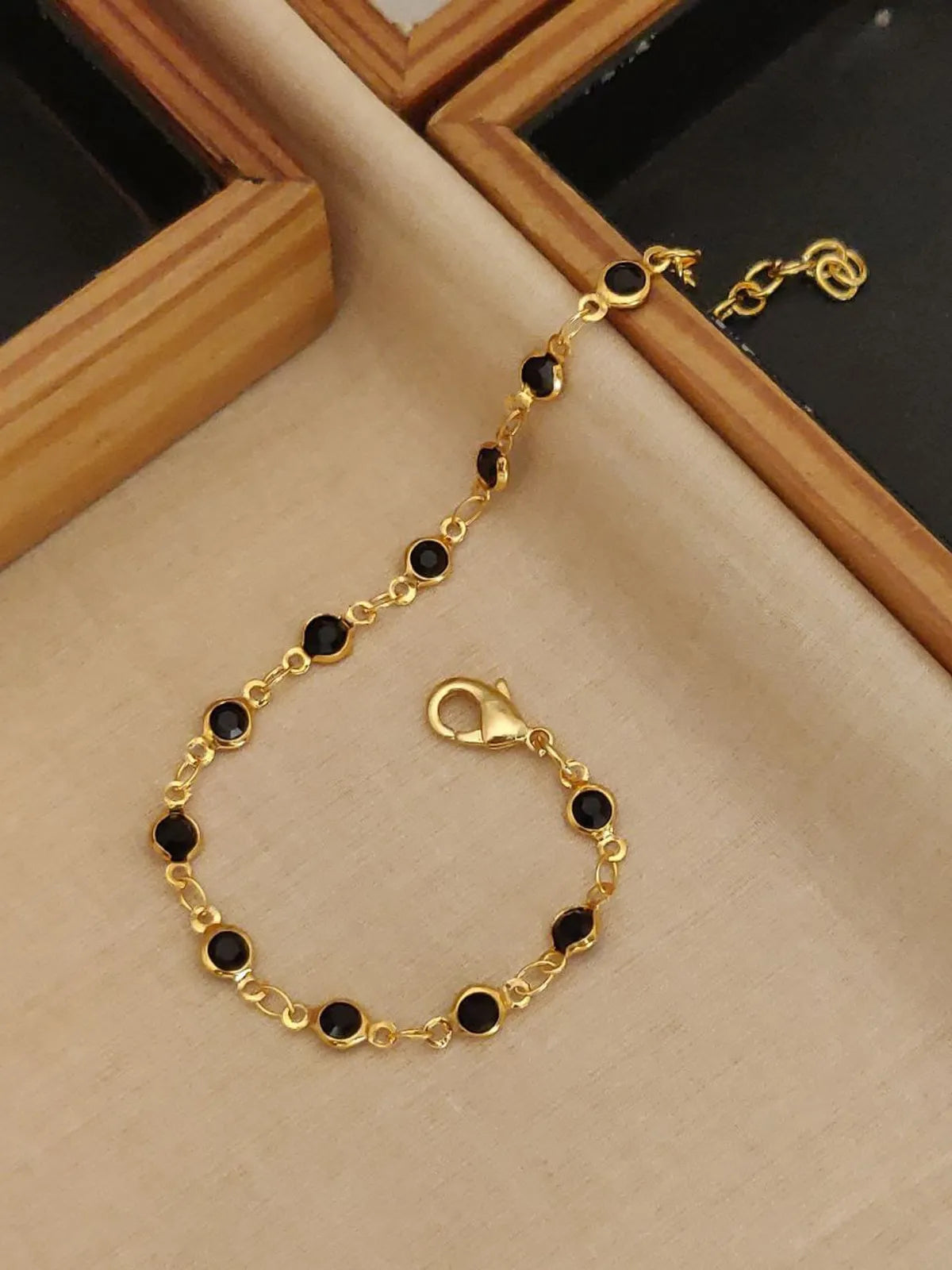 Black Beaded Gold Bracelet for Women – Elegant Everyday Jewellery